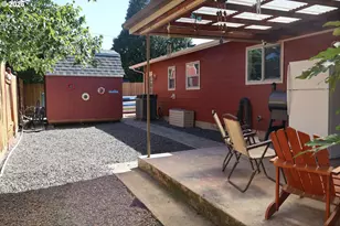 3030 NE Newby St, McMinnville, OR 97128 - Photo 20