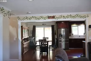 3030 NE Newby St, McMinnville, OR 97128 - Photo 6