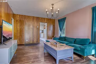 2611 SE 153rd Ave, Portland, OR 97236 - Photo 8
