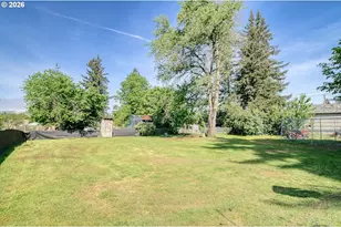 2611 SE 153rd Ave, Portland, OR 97236 - Photo 32