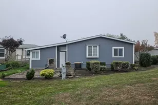 1509 Centennial Cir, Forest Grove, OR 97116 - Photo 32