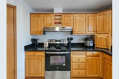 1509 Centennial Cir, Forest Grove, OR 97116 - Photo 12