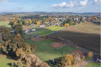 8 W Grant St #8, Carlton, OR 97111 - Photo 32