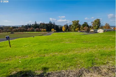 8 W Grant St #8, Carlton, OR 97111 - Photo 4