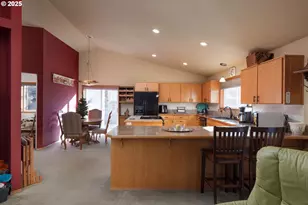 69341 Silver Spur, Sisters, OR 97759 - Photo 8