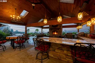 33723 Van Duyn Rd, Eugene, OR 97408 - Photo 4