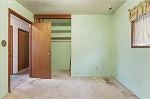 12333 SE Madison St, Portland, OR 97233 - Photo 22