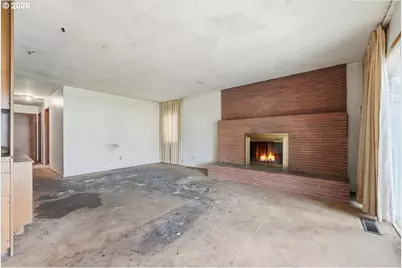 12333 SE Madison St, Portland, OR 97233 - Photo 6