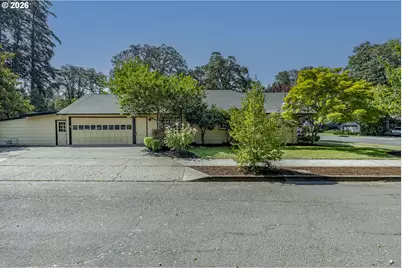 1865 Tabor St, Eugene, OR 97401 - Photo 2
