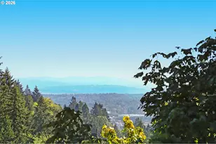 3127 SW Champlain Dr, Portland, OR 97205 - Photo 32