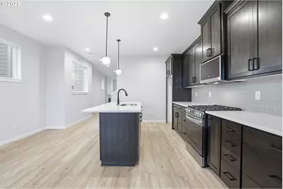 4668 SE 2nd St, Gresham, OR 97080 - Photo 14