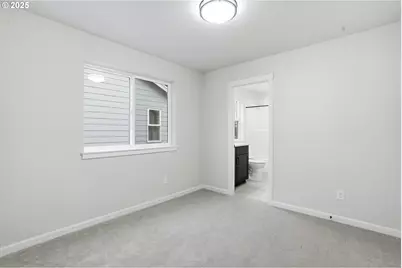 4668 SE 2nd St, Gresham, OR 97080 - Photo 32