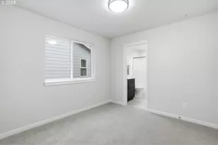 4668 SE 2nd St, Gresham, OR 97080 - Photo 32