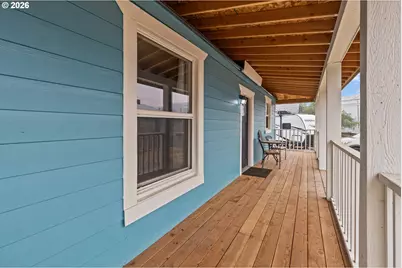 111 SE 12th St, Pendleton, OR 97801 - Photo 4