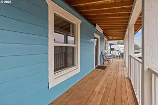 111 SE 12th St, Pendleton, OR 97801 - Photo 4