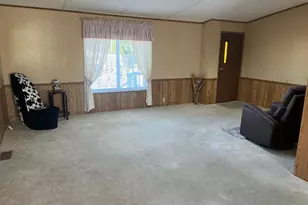 2150 Laura St, Springfield, OR 97477 - Photo 8