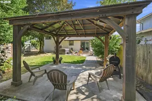 2312 Ermine Ct, Albany, OR 97322 - Photo 22