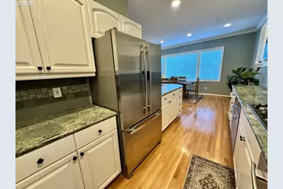 3530 S Corbett Ave, Portland, OR 97239 - Photo 24