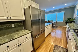 3530 S Corbett Ave, Portland, OR 97239 - Photo 24
