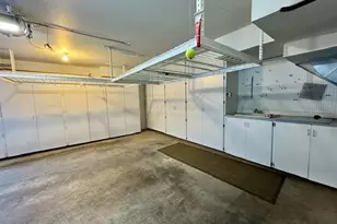 3530 S Corbett Ave, Portland, OR 97239 - Photo 36