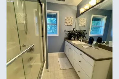 3530 S Corbett Ave, Portland, OR 97239 - Photo 32