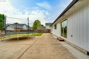 5255 Donohoe Ave, Eugene, OR 97402 - Photo 24