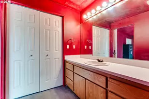5255 Donohoe Ave, Eugene, OR 97402 - Photo 22