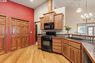 3850 Indiana Ave, Baker City, OR 97814 - Photo 12