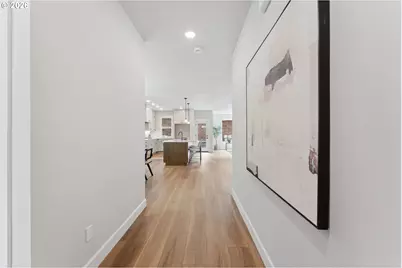 16450 SW Cambridge Ln, Portland, OR 97224 - Photo 8