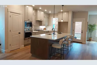 16450 SW Cambridge Ln, Portland, OR 97224 - Photo 10