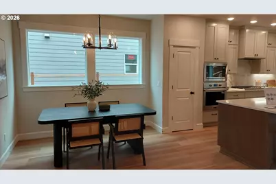 16450 SW Cambridge Ln, Portland, OR 97224 - Photo 6