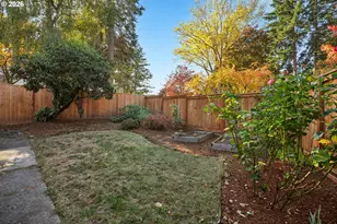 9225 SW Jamieson Rd, Beaverton, OR 97005 - Photo 32