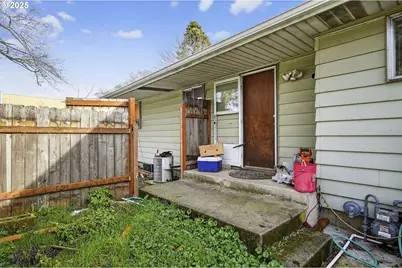 4715 SE 94th Ave, Portland, OR 97266 - Photo 32