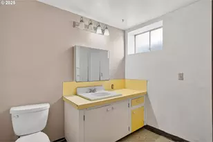 4715 SE 94th Ave, Portland, OR 97266 - Photo 30