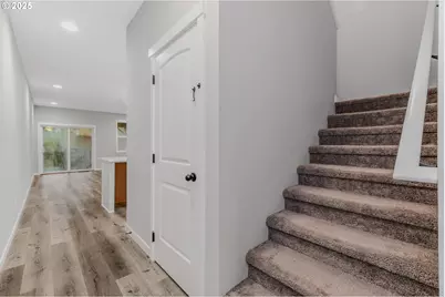 293 E Wayno Way, Newberg, OR 97132 - Photo 14