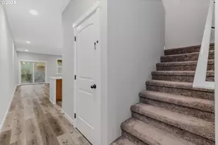 293 E Wayno Wy, Newberg, OR 97132 - Photo 14