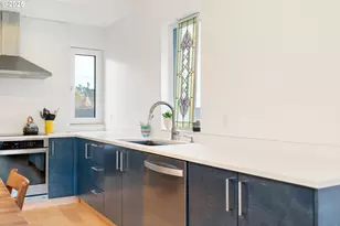 620 NE 61st Pl, Portland, OR 97213 - Photo 12