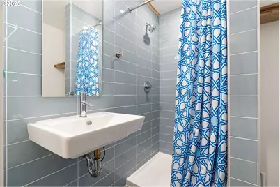 620 NE 61st Pl, Portland, OR 97213 - Photo 18