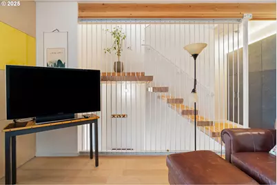 620 NE 61st Pl, Portland, OR 97213 - Photo 16