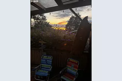 97818 Hanscam Ln, Brookings, OR 97415 - Photo 20