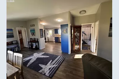 97818 Hanscam Ln, Brookings, OR 97415 - Photo 6