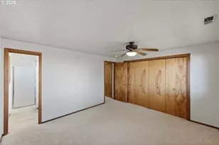 2070 Hayes St, North Bend, OR 97459 - Photo 30