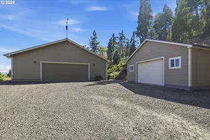 35885 Ellington Dr, Springfield, OR 97478 - Photo 28