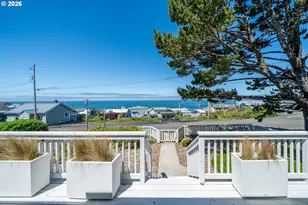 40 SE Conway Ave, Depoe Bay, OR 97341 - Photo 42