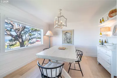 40 SE Conway Ave, Depoe Bay, OR 97341 - Photo 8