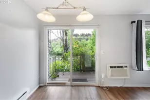 200 SW Florence Ave, Gresham, OR 97080 - Photo 12