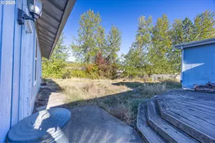 130 Walter Ct, Roseburg, OR 97471 - Photo 36