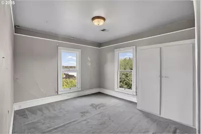 280 S 1st St, Saint Helens, OR 97051 - Photo 18