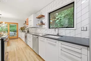 5011 SW Fairhaven Dr, Portland, OR 97221 - Photo 14