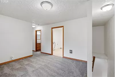 1000 Cowlitz Way, Kelso, WA 98626 - Photo 8